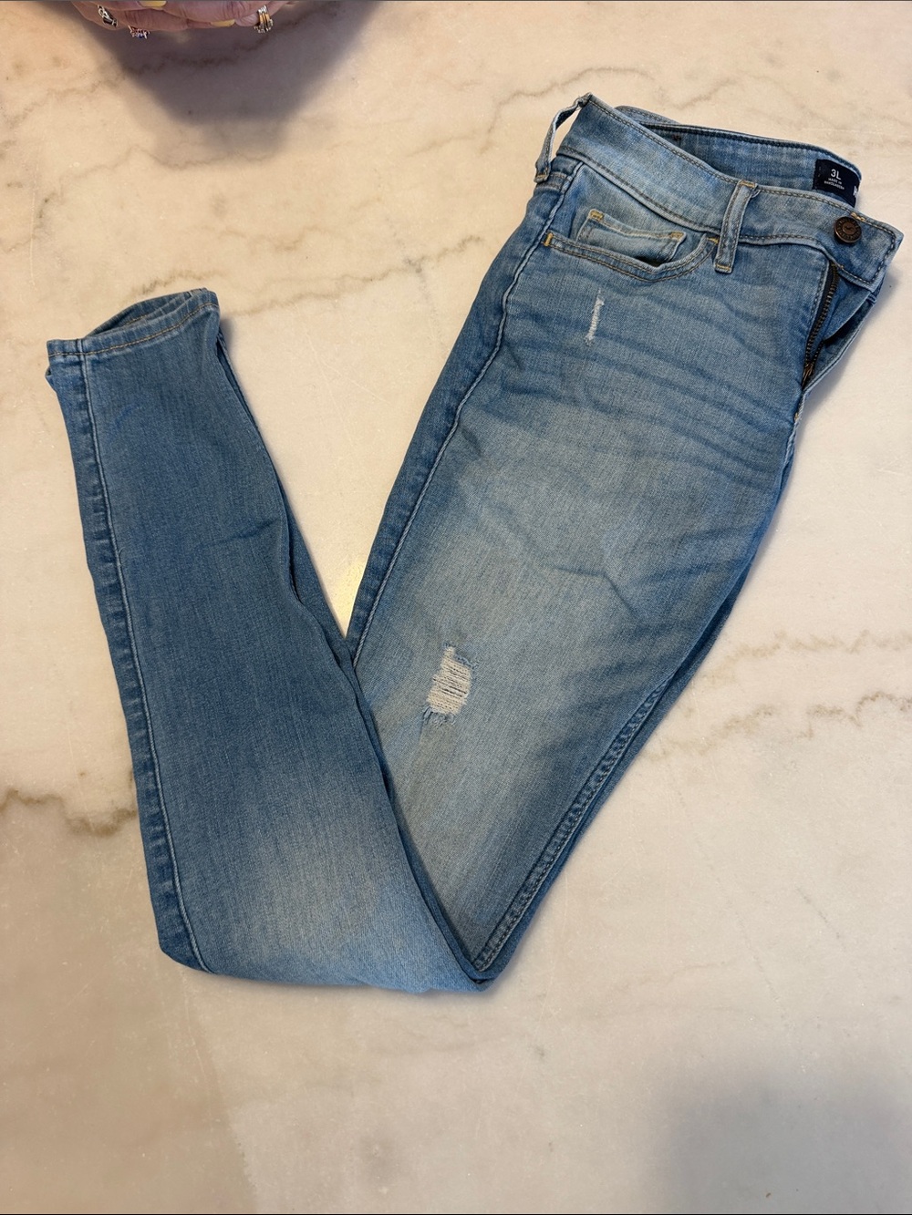 Hollister Women’s Skinny Jeans in Light Wash Blue